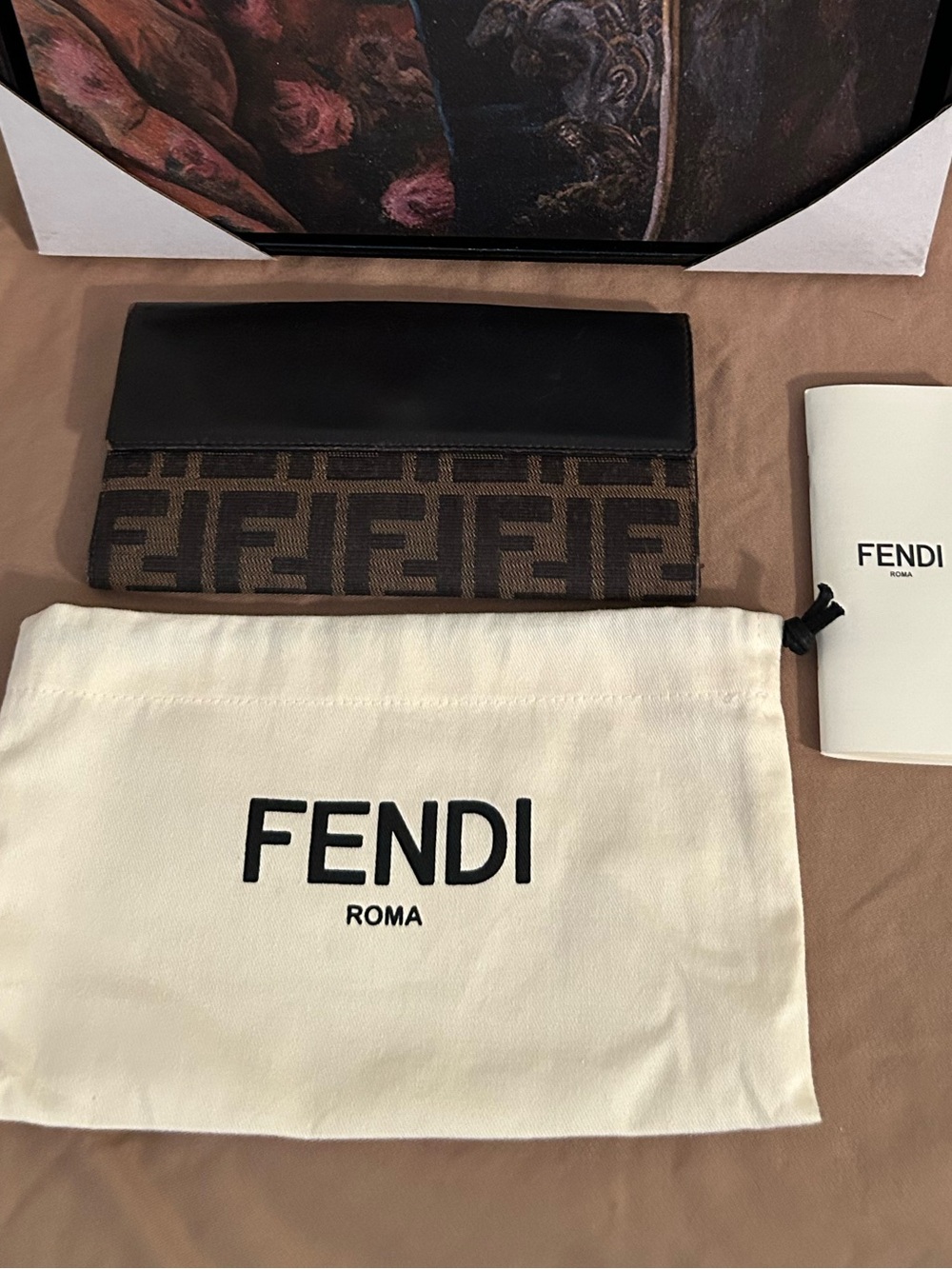 FENDI Authentic EUC Wallet and Dust Bag - Picture 6 of 8